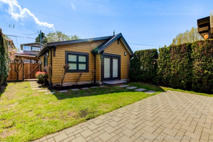 Hot Tub / Spa Photo of 3820 W 21st Avenue, Vancouver, BC