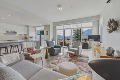 Breakfast Nook Photo of 41235 Highline Place, Squamish, BC