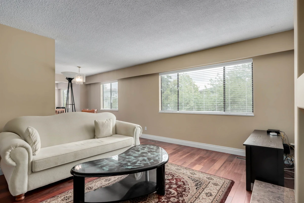 Living Room Photo of 6525 Denbigh Avenue, Burnaby, BC