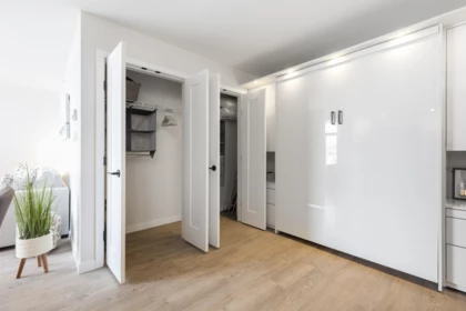 Guest Bathroom Photo of 521 311 E 6 Avenue, Vancouver, BC