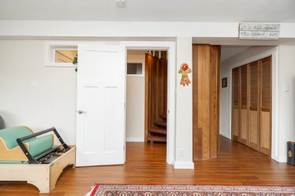 Powder Room Photo of 6577 Marine Drive, West Vancouver, BC