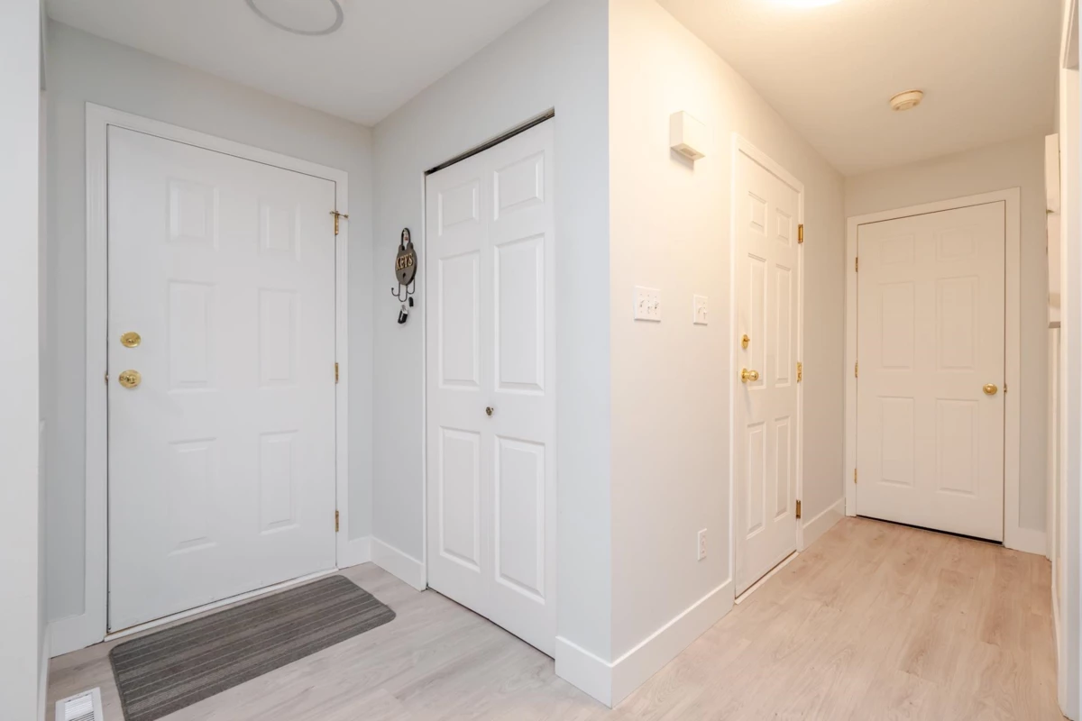 Family Room Photo of 125 3080 Townline Road, Abbotsford, BC