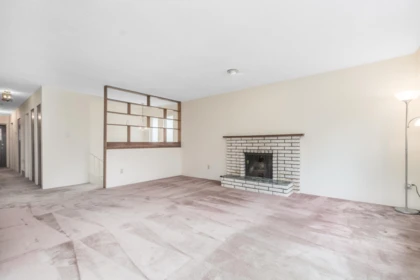 Breakfast Nook Photo of 8228 Wedgewood Street, Burnaby, BC