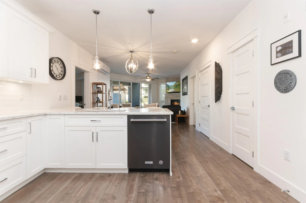 Family Room Photo of 101 5380 Tyee Lane, Chilliwack, BC