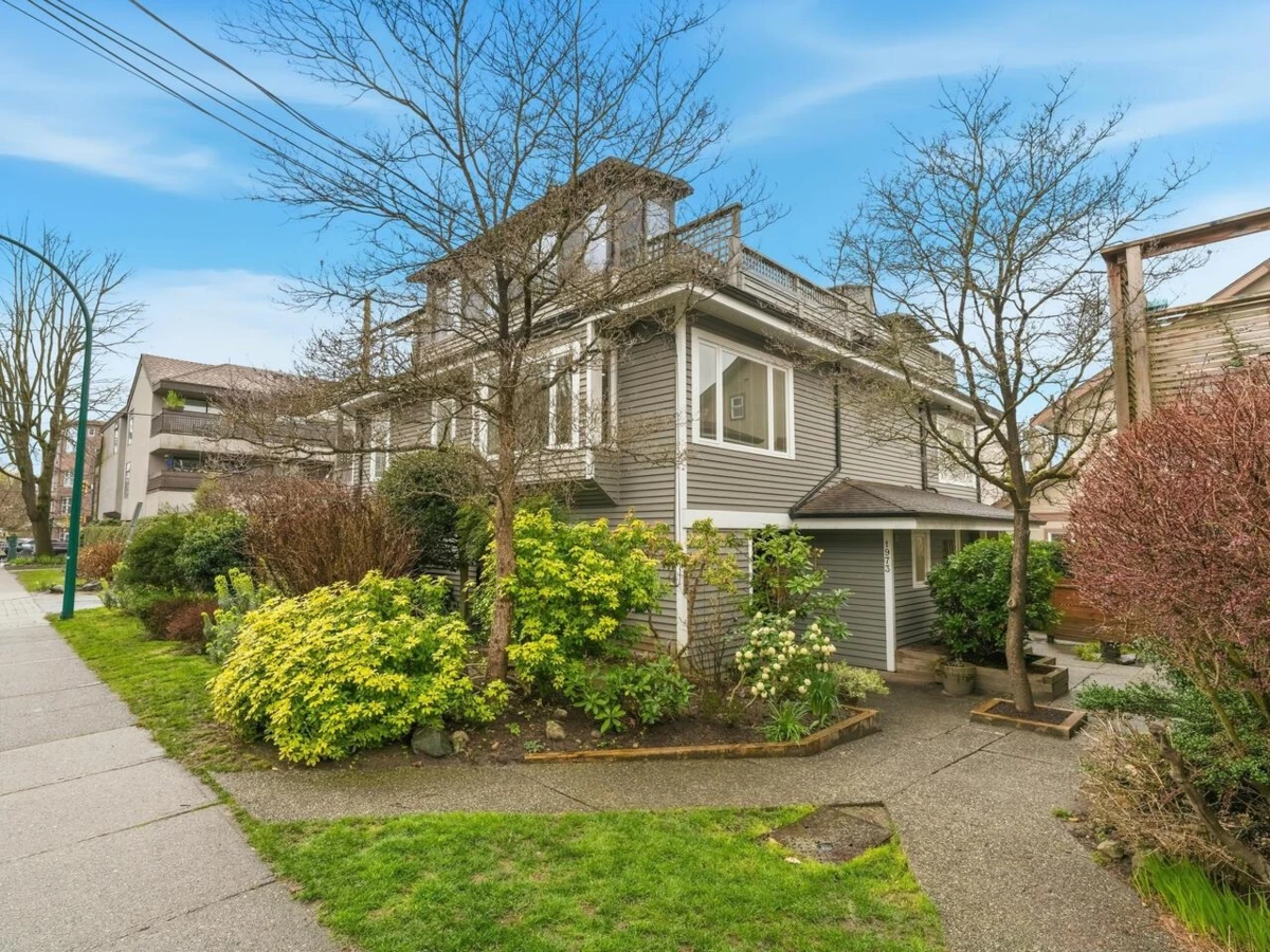 Exterior Rear Photo of 1973 Stephens Street, Vancouver, BC