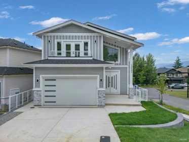 13593 Birdtail Drive, Maple Ridge, BC, Maple Ridge — Single Family Residence for sale