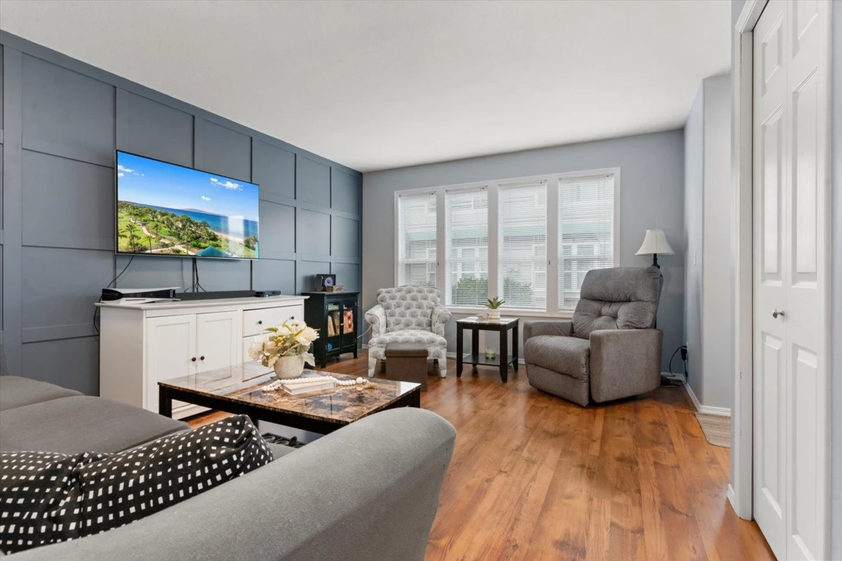 Dining Area Photo of 5 46209 Cessna Drive, Chilliwack, BC