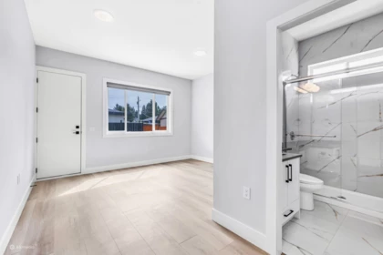 Basement Recreation Room Photo of 26668 Fraser Highway, Langley, BC