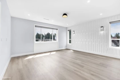Outdoor Deck Photo of 26668 Fraser Highway, Langley, BC