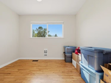 Hallway Photo of 5987 Brantford Avenue, Burnaby, BC