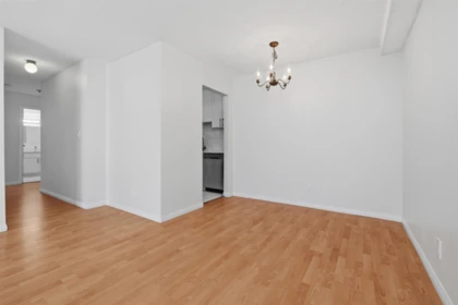 105 5471 Arcadia Road, Richmond, BC, Richmond — Apartment/Condo for sale