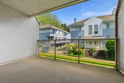 Laundry Room Photo of 105 5471 Arcadia Road, Richmond, BC