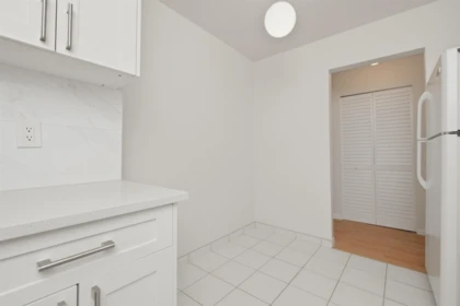 Walk-In Closet Photo of 105 5471 Arcadia Road, Richmond, BC