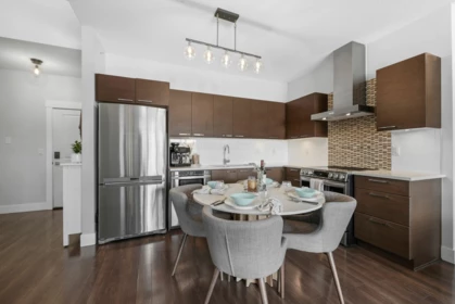 406 5811 177b Street, Surrey, BC, Surrey — Apartment/Condo for sale