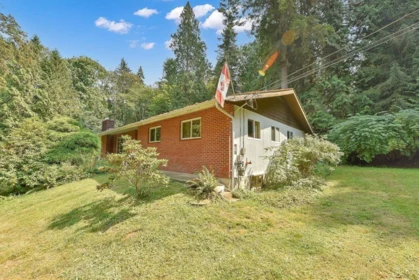 13428 Crescent Road, Surrey, BC, Surrey — Single Family Residence for sale