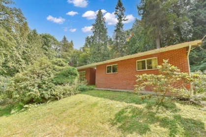 Fitness Center Photo Near 13428 Crescent Road, Surrey, BC