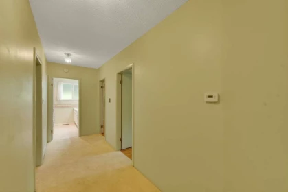 Garden / Landscaping Photo of 13428 Crescent Road, Surrey, BC