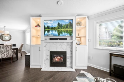 Breakfast Nook Photo of 104 15342 20 Avenue, Surrey, BC