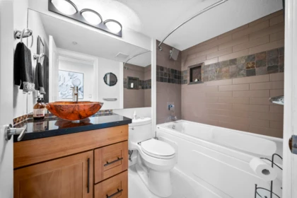 Office / Den Photo of 104 15342 20 Avenue, Surrey, BC