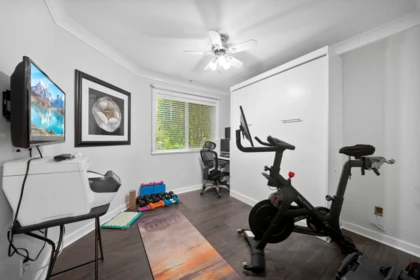 Powder Room Photo of 104 15342 20 Avenue, Surrey, BC