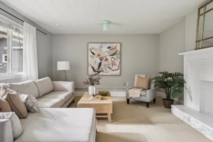 Basement Recreation Room Photo of 12469 23 Avenue, Surrey, BC