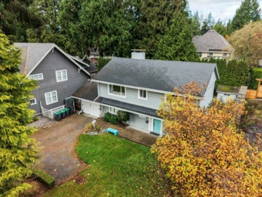 Garden / Landscaping Photo of 12469 23 Avenue, Surrey, BC