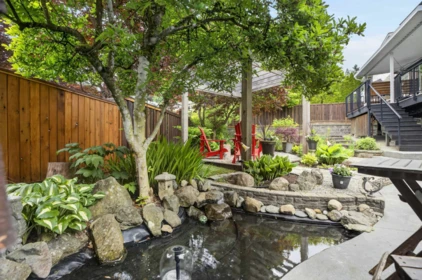 Garden / Landscaping Photo of 209 Ravine Drive, Port Moody, BC