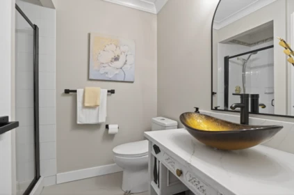 Guest Bathroom Photo of 209 Ravine Drive, Port Moody, BC