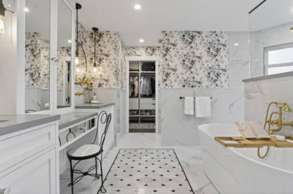 Laundry Room Photo of 209 Ravine Drive, Port Moody, BC