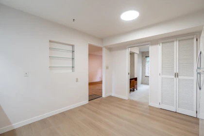 Hallway Photo of 4470 Atlee Avenue, Burnaby, BC