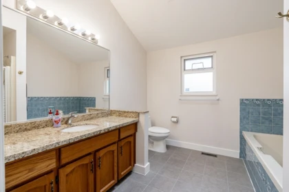 Swimming Pool Photo of 4470 Atlee Avenue, Burnaby, BC