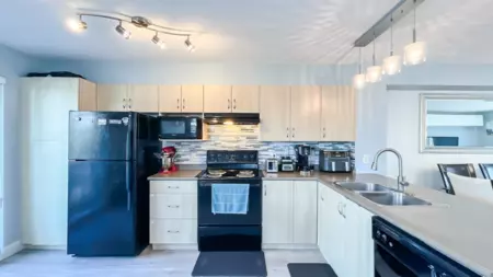 5 15871 85 Avenue, Surrey, BC, Surrey — Townhouse for sale