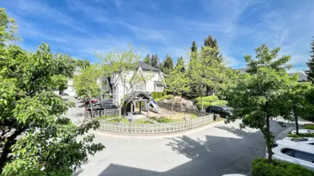 Outdoor Deck Photo of 5 15871 85 Avenue, Surrey, BC