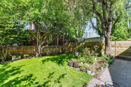 Garden / Landscaping Photo of 3707 Inverness Street, Vancouver, BC