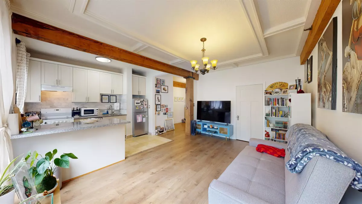 Dining Area Photo of 54 777 Burrard Street, Vancouver, BC