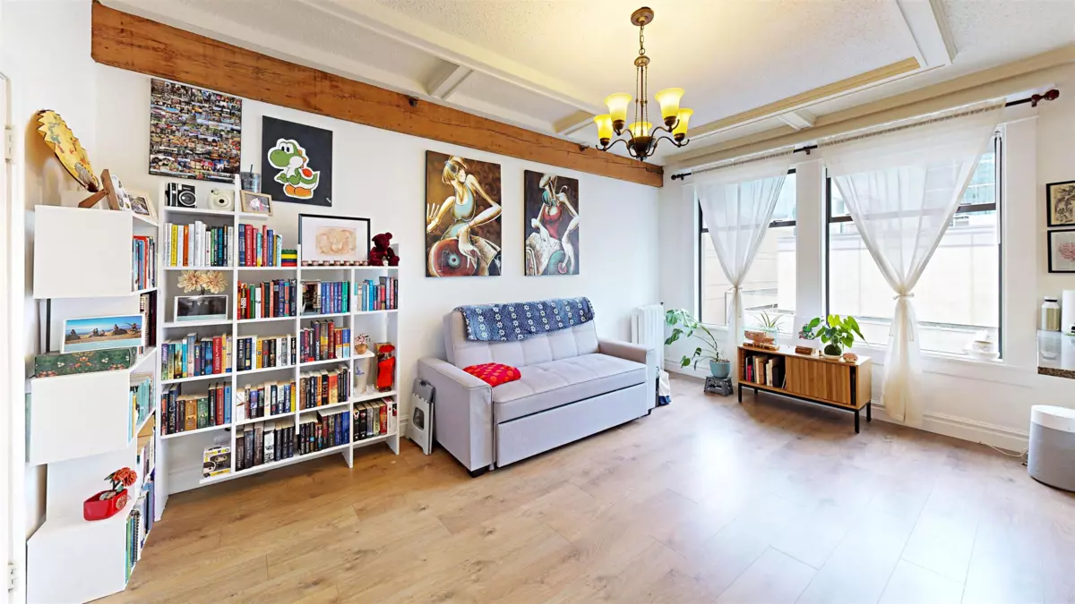 Living Room Photo of 54 777 Burrard Street, Vancouver, BC