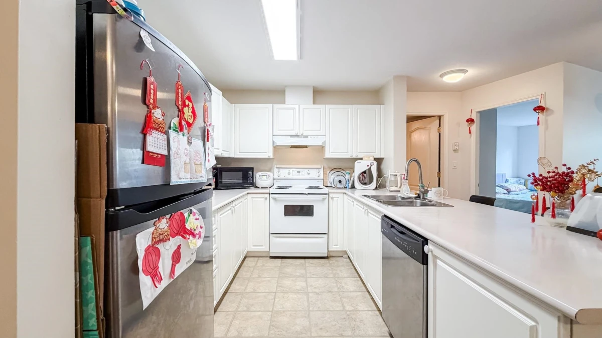 Family Room Photo of 119 5880 Dover Crescent, Richmond, BC