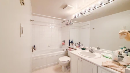 Guest Bathroom Photo of 119 5880 Dover Crescent, Richmond, BC