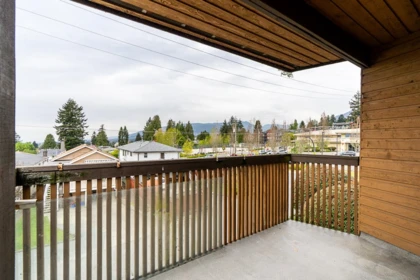 Guest Bathroom Photo of 203 107 W 27th Street, North Vancouver, BC