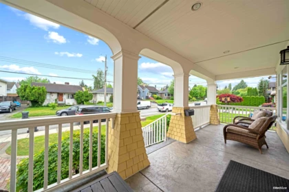 221 Ninth Avenue, New Westminster, BC, New Westminster — Single Family Residence for sale