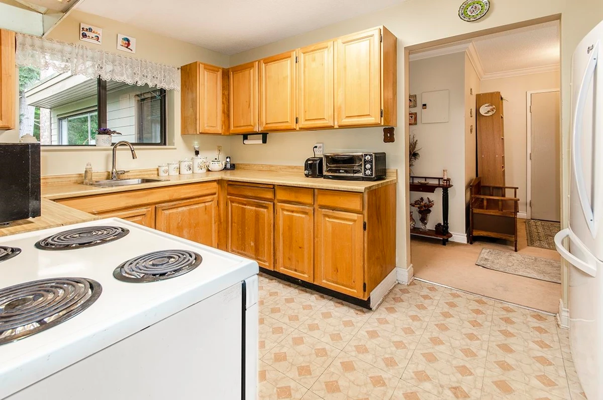 Living Room Photo of 309 1385 Draycott Road, North Vancouver, BC