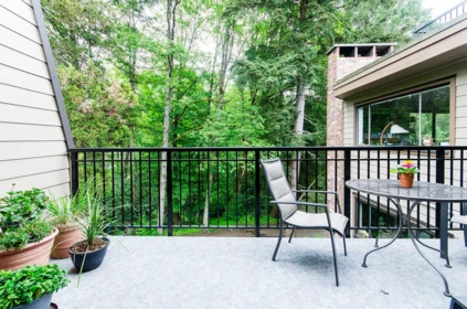 Breakfast Nook Photo of 309 1385 Draycott Road, North Vancouver, BC