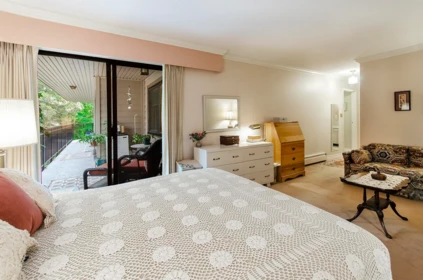Loft / Bonus Room Photo of 309 1385 Draycott Road, North Vancouver, BC
