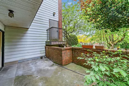 Office / Den Photo of 111 588 E 5 Avenue, Vancouver, BC