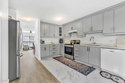 Walk-In Closet Photo of 15 12730 66 Avenue, Surrey, BC