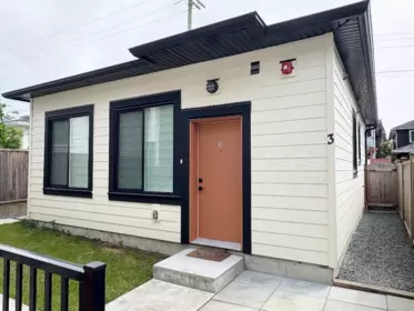 Street View Photo of 2026 E 32nd Avenue, Vancouver, BC