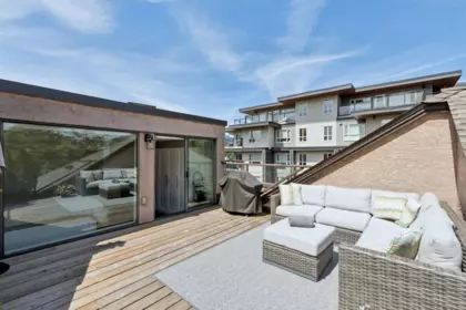 Aerial View of 303 1702 Chesterfield Avenue, North Vancouver, BC