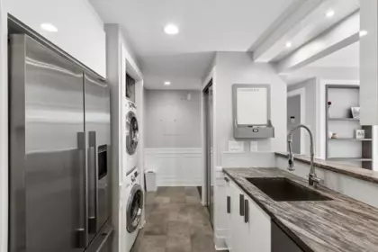 Guest Bathroom Photo of 303 1702 Chesterfield Avenue, North Vancouver, BC