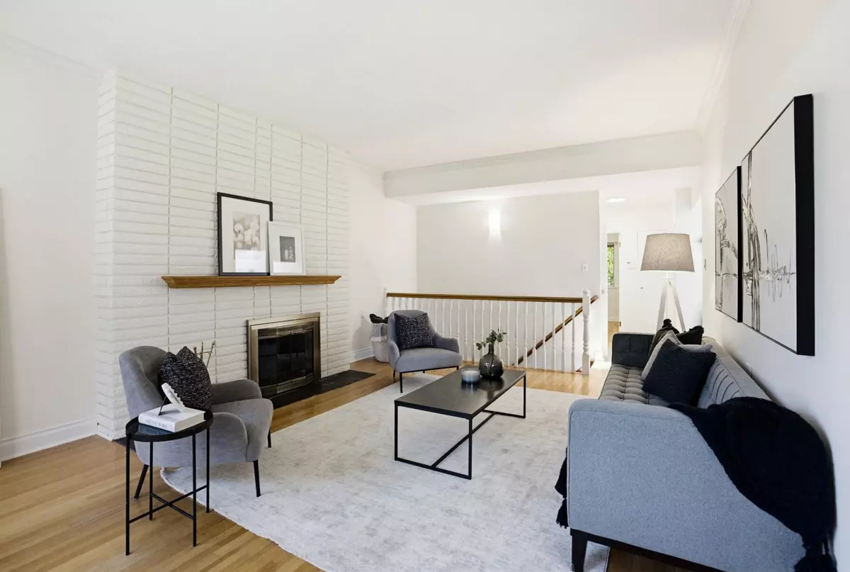 Family Room Photo of 3665 Edgemont Boulevard, North Vancouver, BC