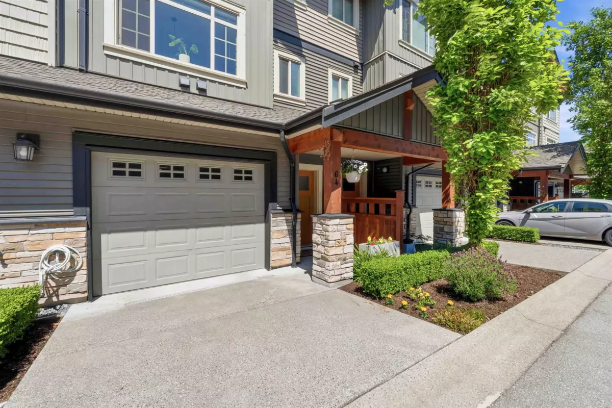 Living Room Photo of 64 11305 240 Street, Maple Ridge, BC